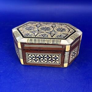 Handcrafted Shell and Wood Octagon Marquetry Trinket Box from Egypt.